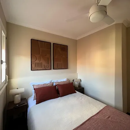 Charming In The Heart Of Viana Old Town Privat bolig
